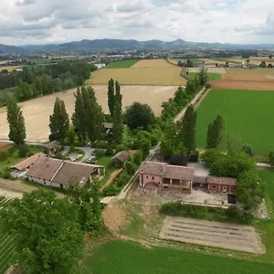 https://agriturismo-le-corti-della-gualdana.it-lombardy.com