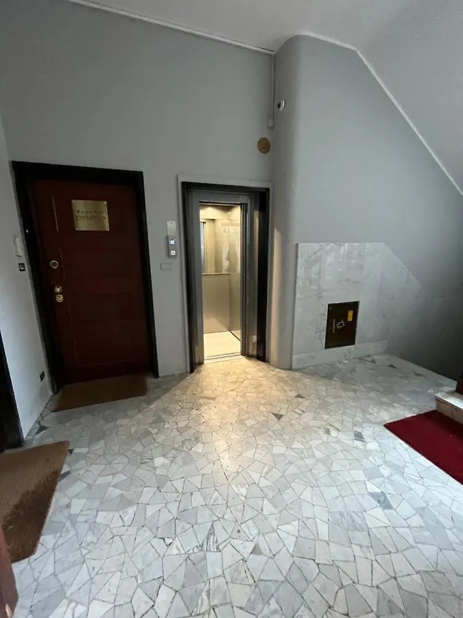 Citta Studi Apartment - Front Metro Lambrate Milan Italy
